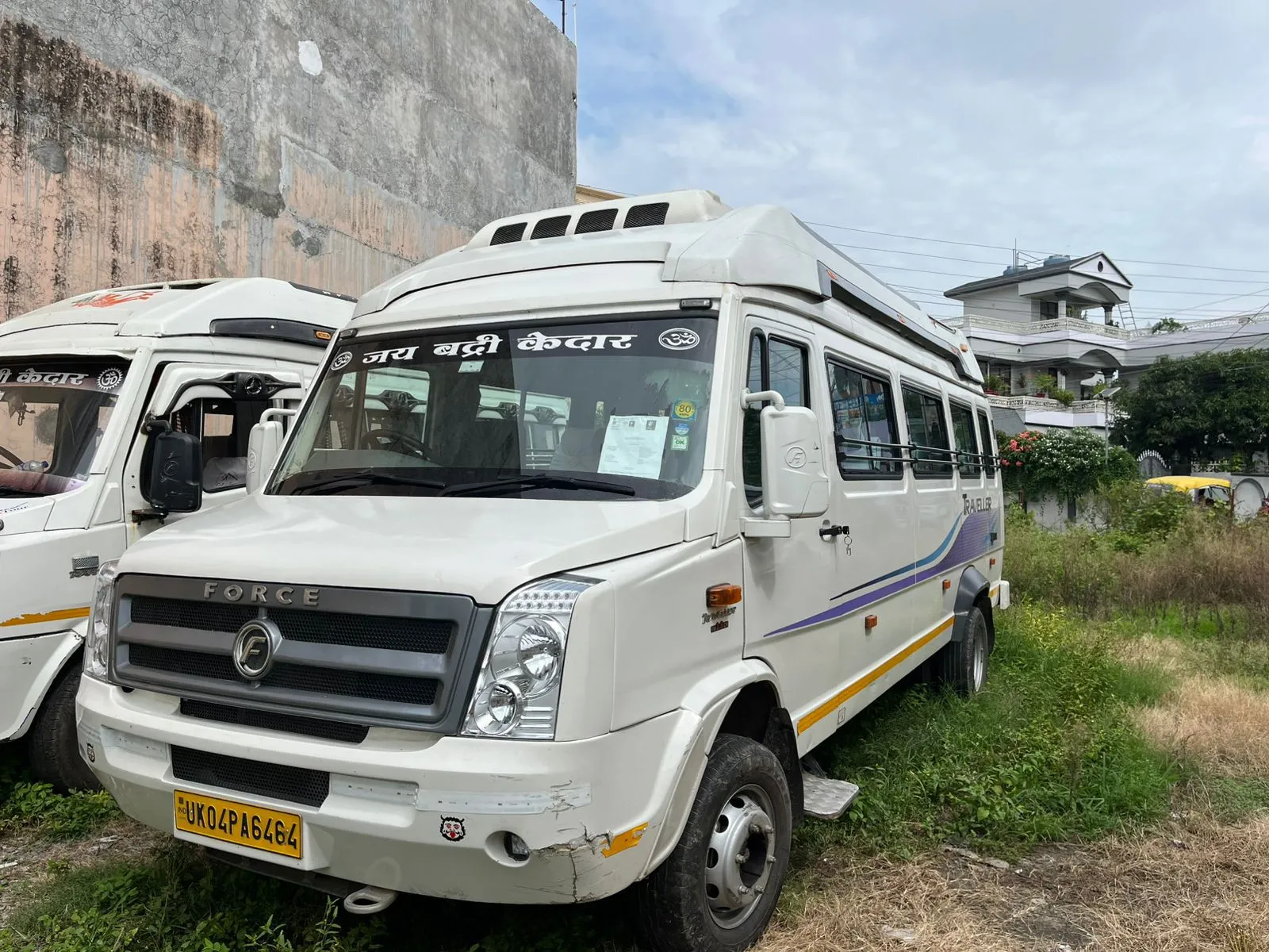 22 seater tempo traveller on rent in haldwani